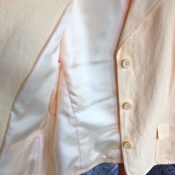 Talbots Irish Linen Jacket Butter Yellow Size 4 Four Buttons, Two Pockets Lined - Picture 8 of 8